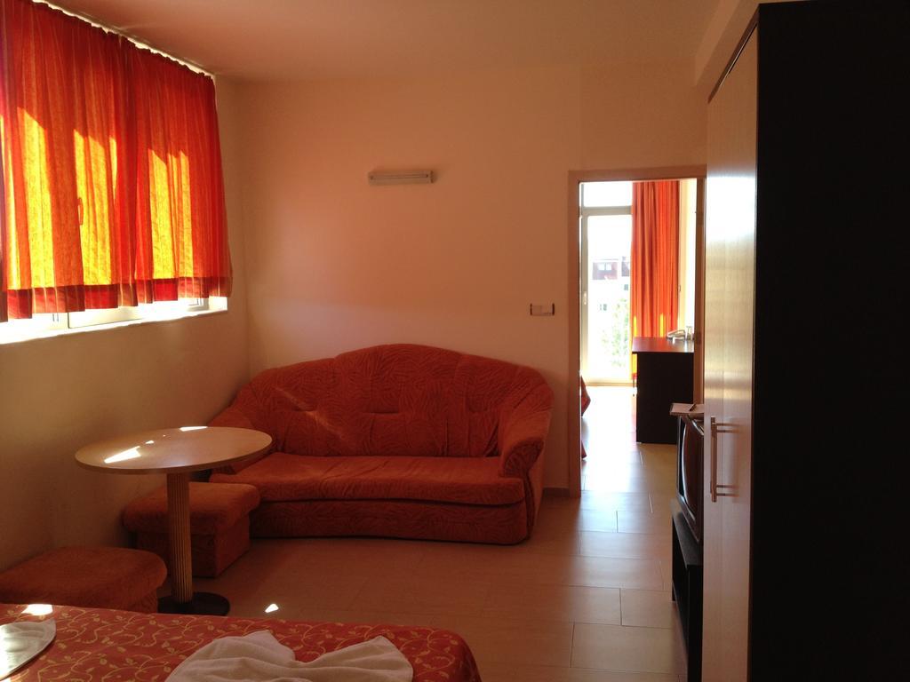 Beach Aparthotel Salt Lake Pomorie Habitación foto